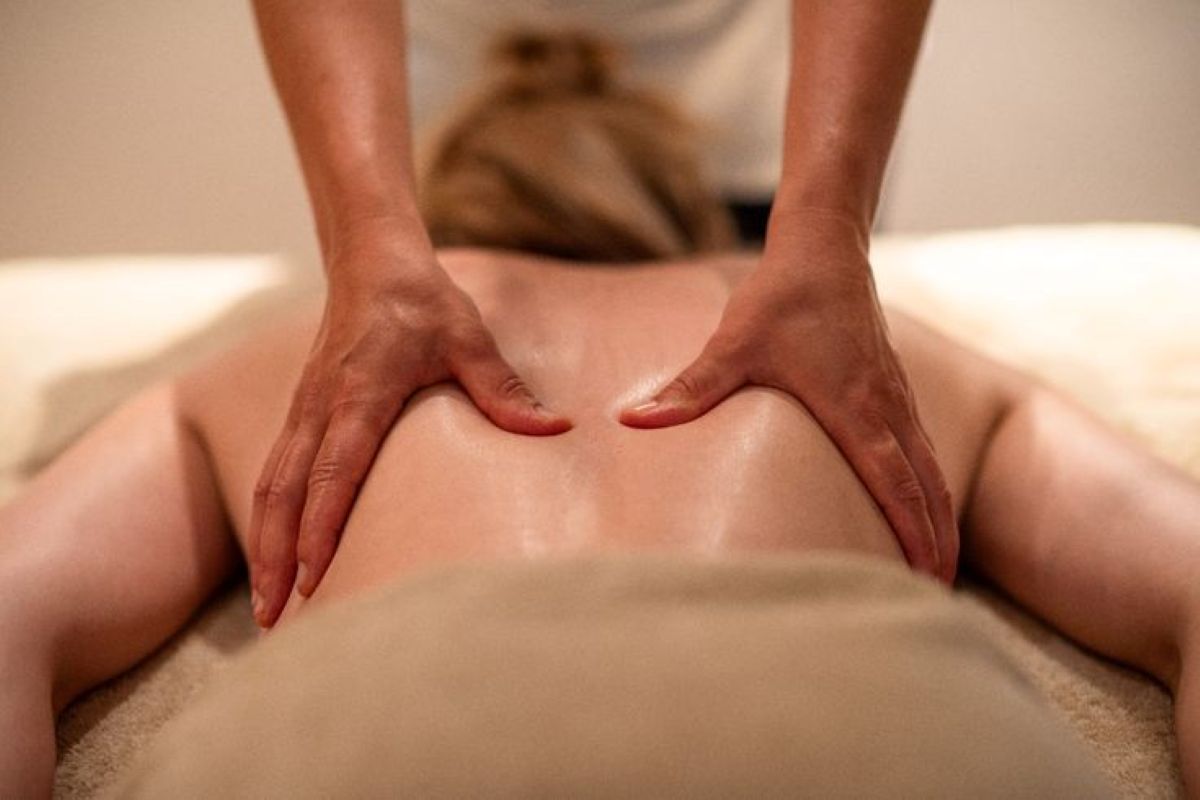 Deep Meridian Acupressure & Traditional Massage at tigon massa