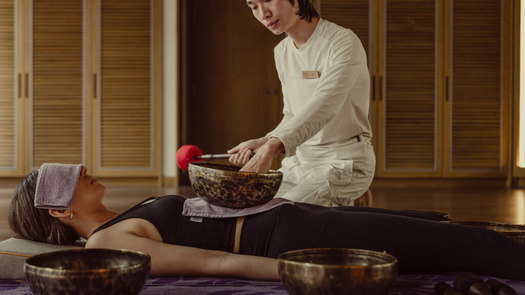 Trải nghiệm trị liệu chuông xoay thư giãn tại Maia Spa Đà Nẵng