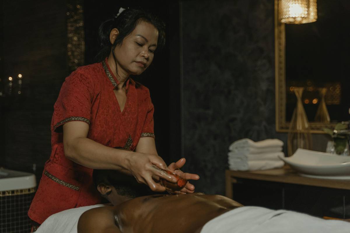 Massage thái