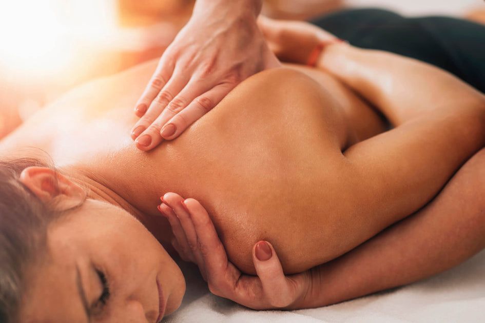Liệu trình ngâm bồn lá dao đỏ và xông hơi thư thái tại tigon massa